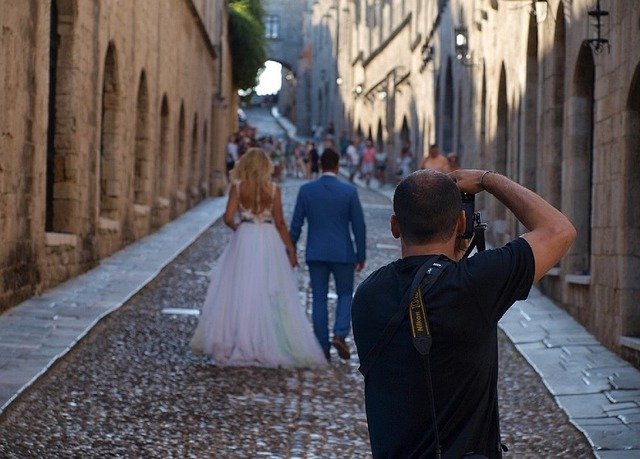 5 Tips to Find the Best Wedding Photographers Near Me - icezen