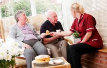 What to Look for in a Senior Living Facility